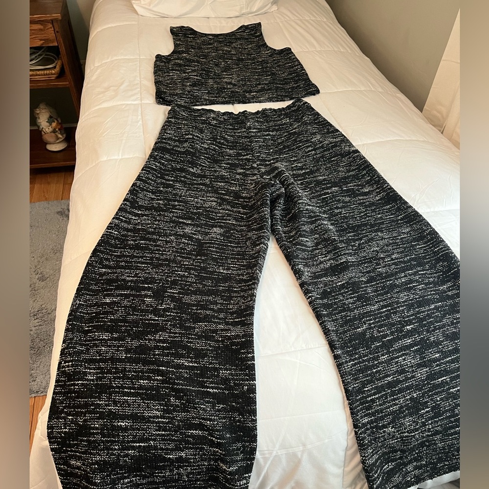 Banana Republic Two Piece Pant Set